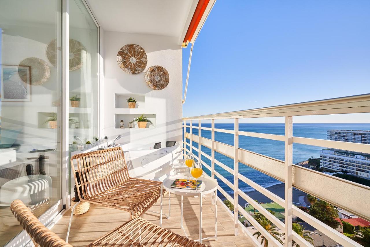 Sunset Beach Charming Apartment With Jacuzzi Torremolinos Esterno foto
